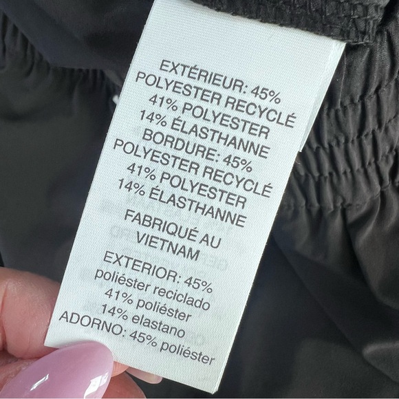 Vuori Villa Ankle Pants Women's Medium Black High Rise CC - Picture 7 of 10